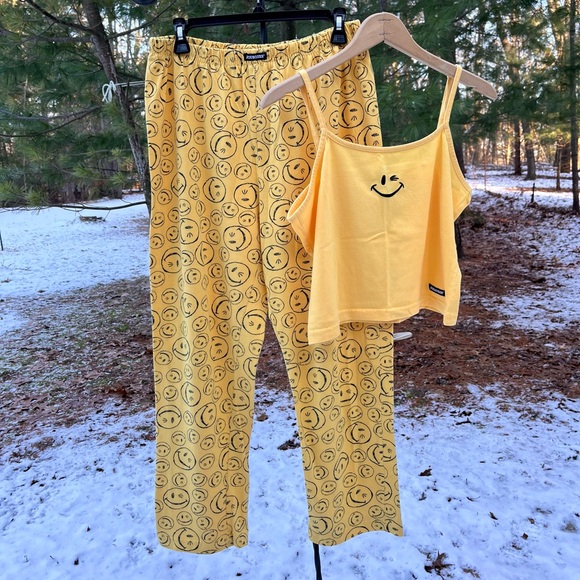 Joe Boxer Other - 90s Joe Boxer Smiley Face Pajamas 2-Piece Set Women’s Size XL